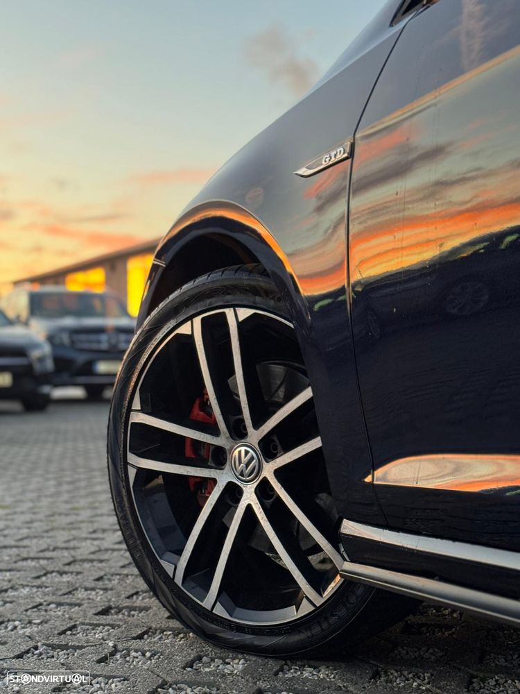 VW Golf GTD 2.0 TDI SCR DSG - 12