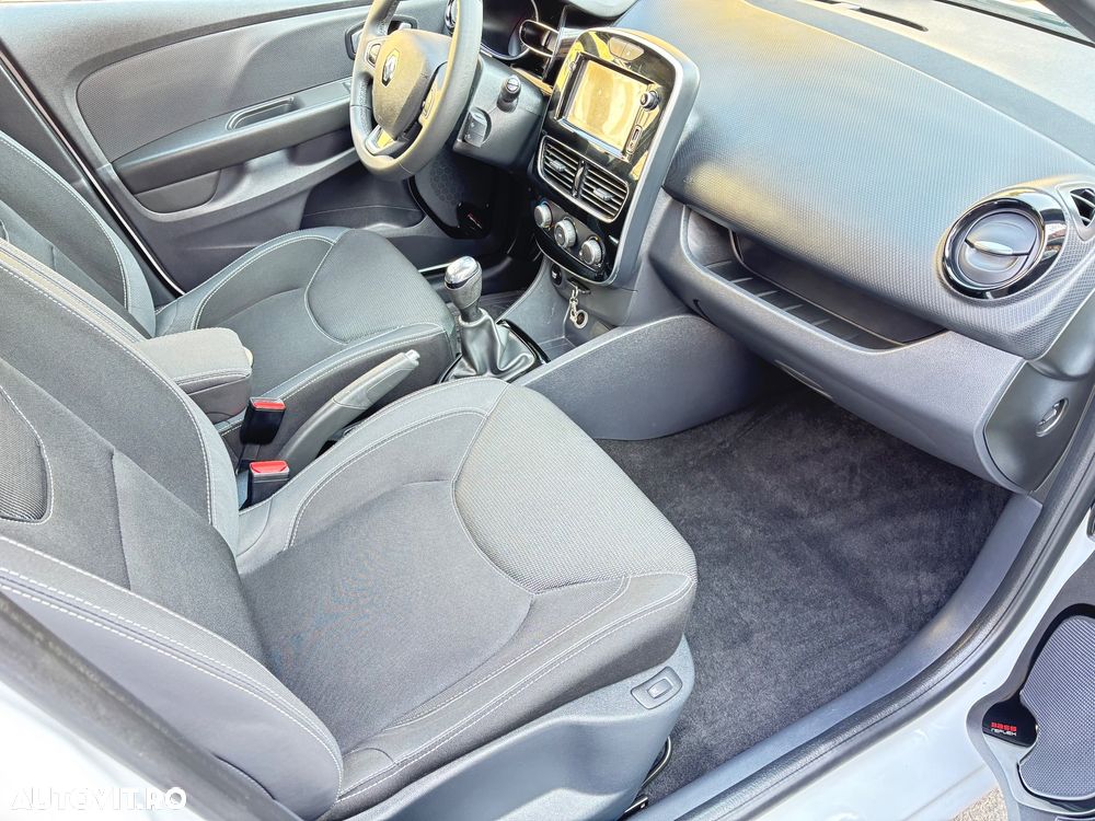 Renault Clio 1.5 dCi Authentique - 8