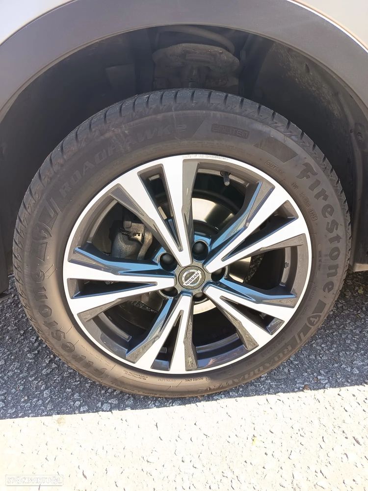 Nissan Qashqai 1.3 DIG-T N-Connecta J18 - 25