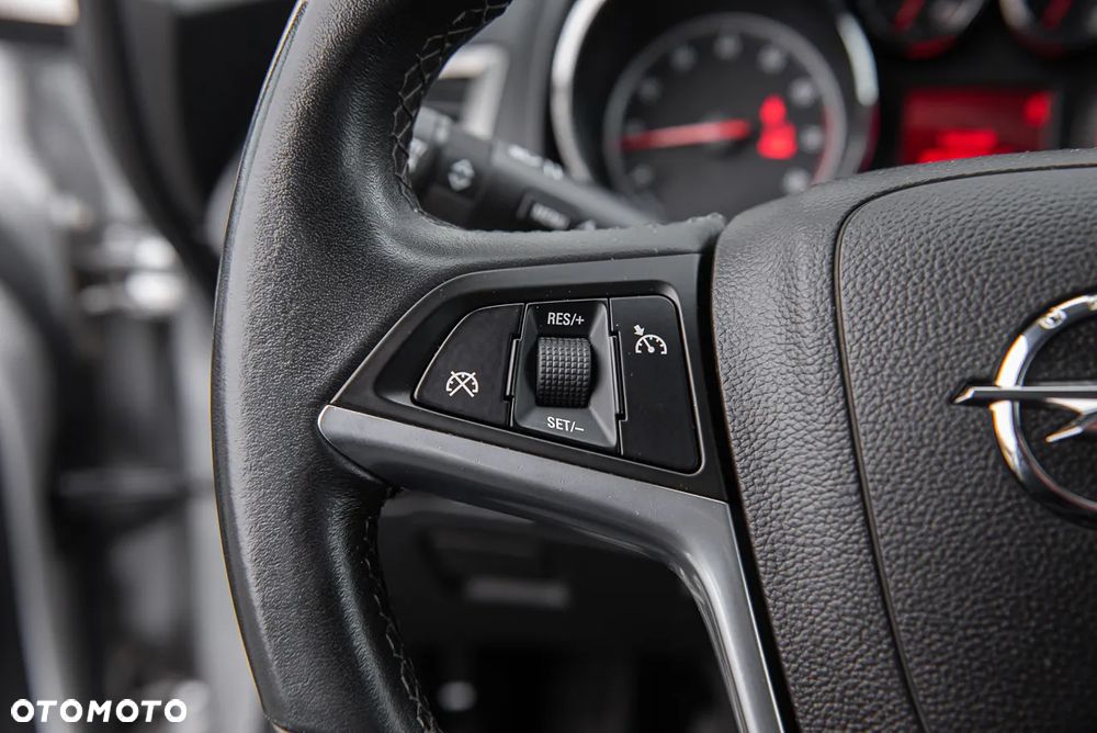 Opel Astra - 20