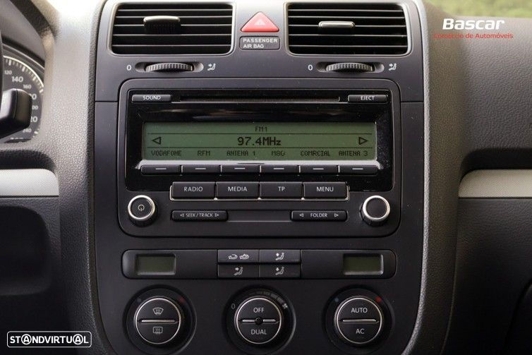 VW Golf Variant 1.9 TDi BlueM Sportline - 27