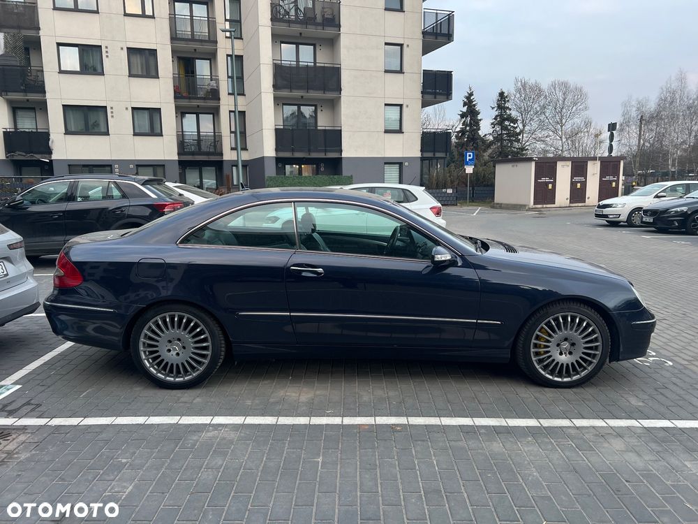 Mercedes-Benz CLK 320 CDI 7G-TRONIC Avantgarde Sport Edition - 3