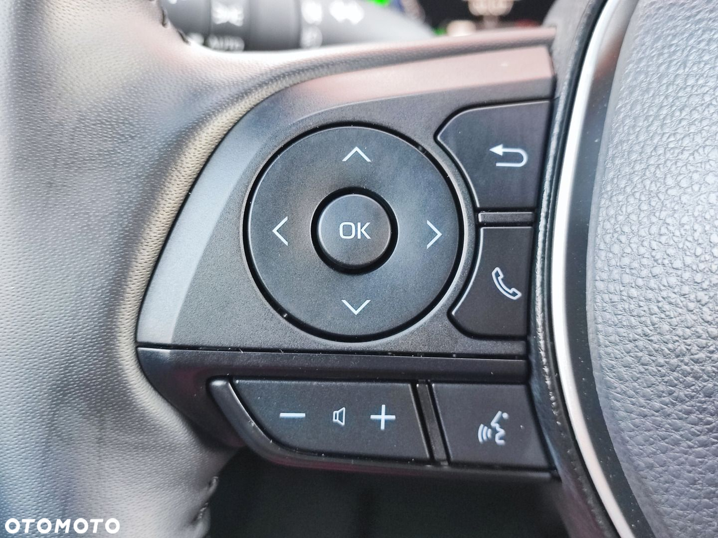 Toyota Corolla Cross 1.8 Hybrid Style - 15
