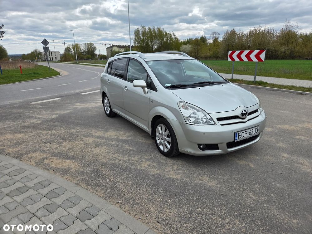 Toyota Corolla Verso 1.8 Premium + 7os - 1