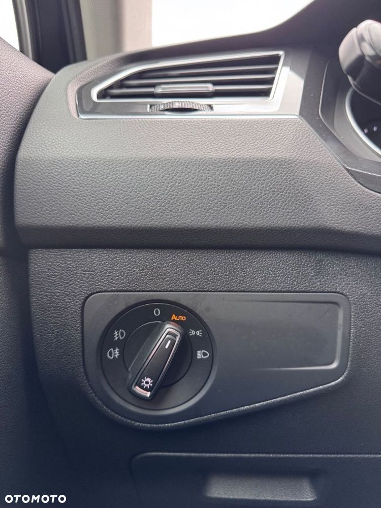 Volkswagen Tiguan - 35