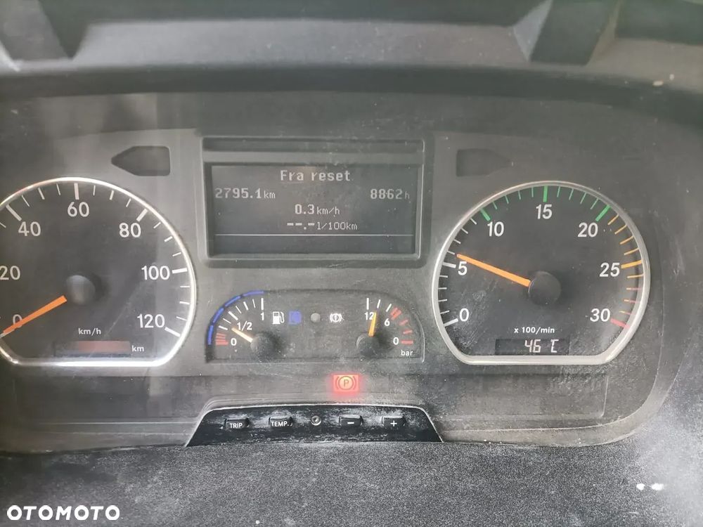 Mercedes-Benz axor - 10