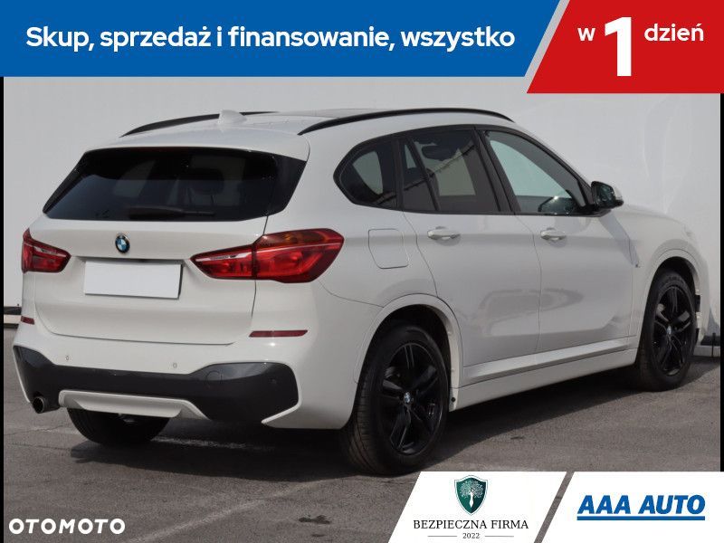BMW X1 - 6