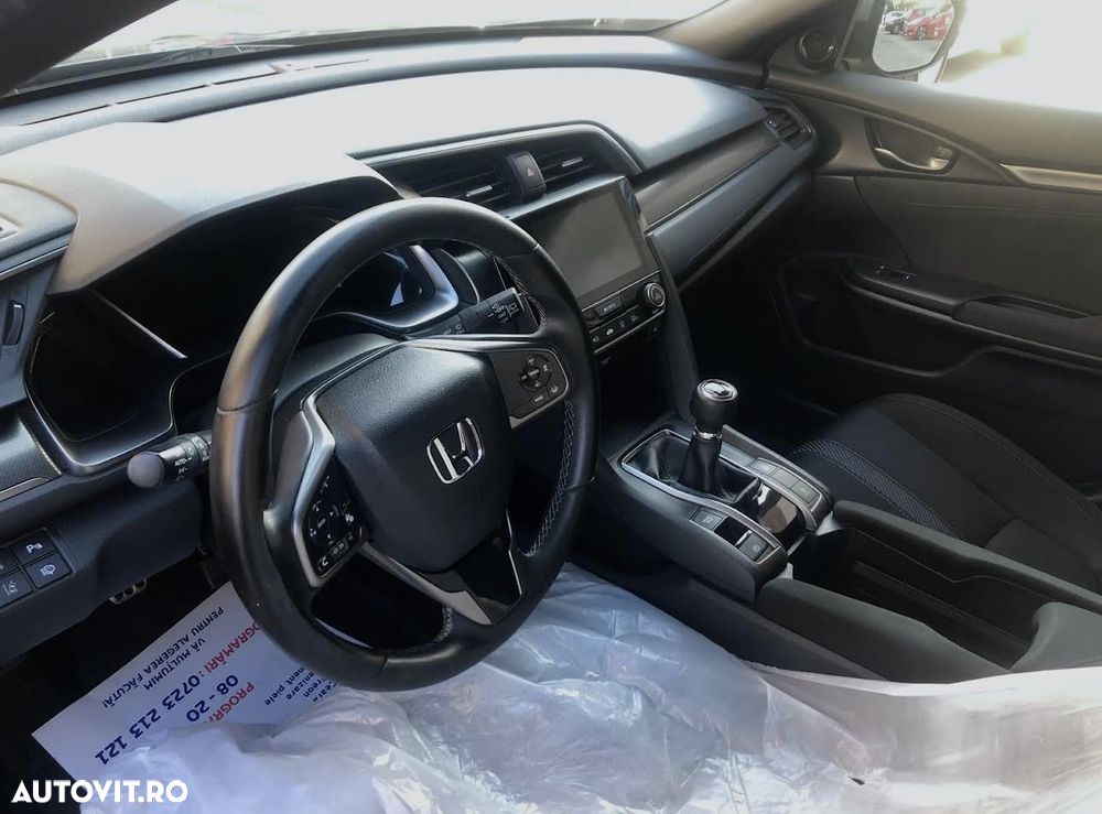 Honda Civic 1.0 VTEC Turbo Elegance Navi - 13