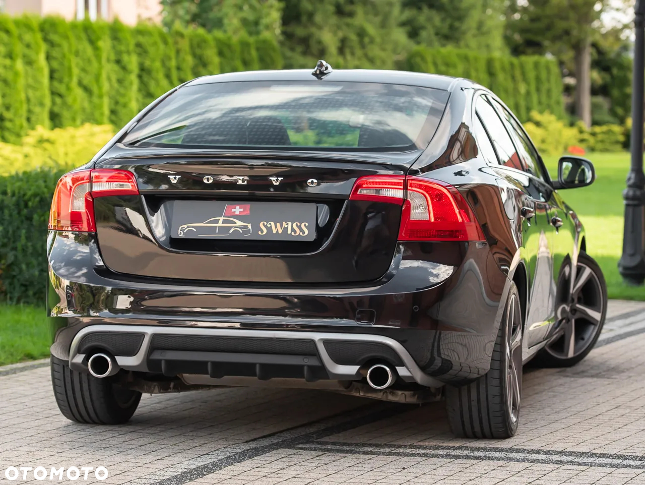 Volvo S60 D3 R-Design - 12