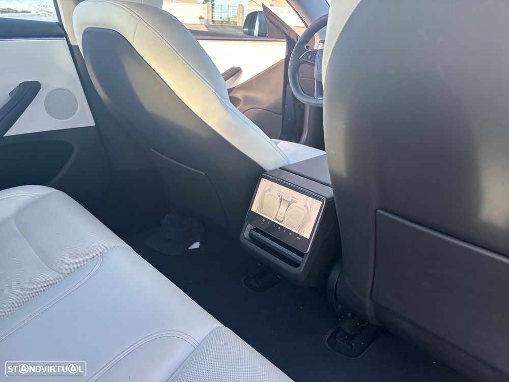 Tesla Model 3 Tração Traseira Standard - 13
