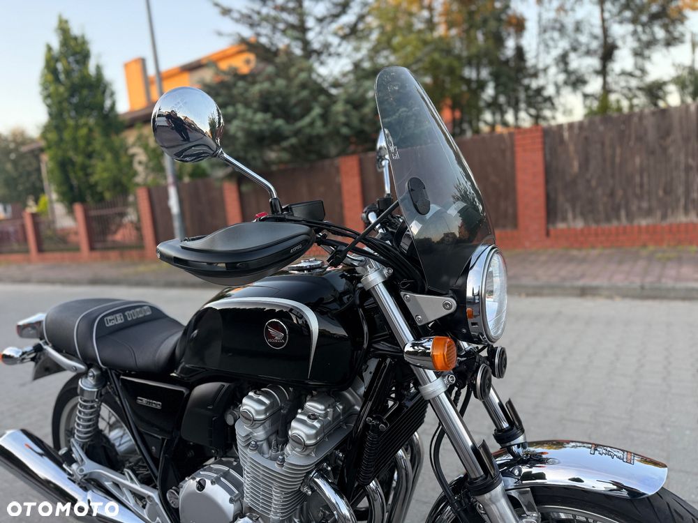 Honda CB - 4