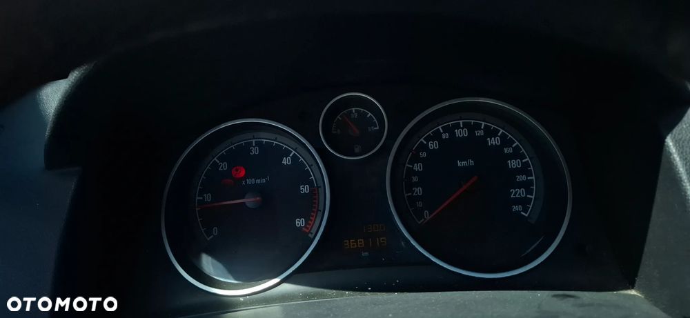Opel Astra H 1,7 CDTI  Z 17 DTH na części - 16