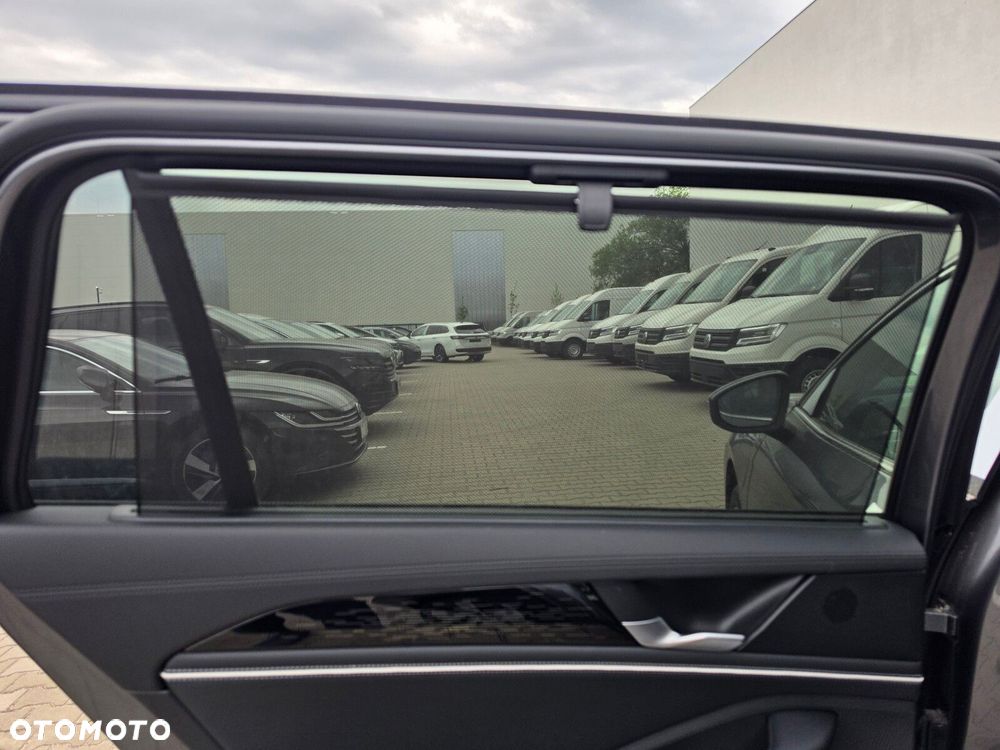 Volkswagen Passat Variant 1.5 TSI eHybrid PHEV 150kW Business Plus DSG - 17