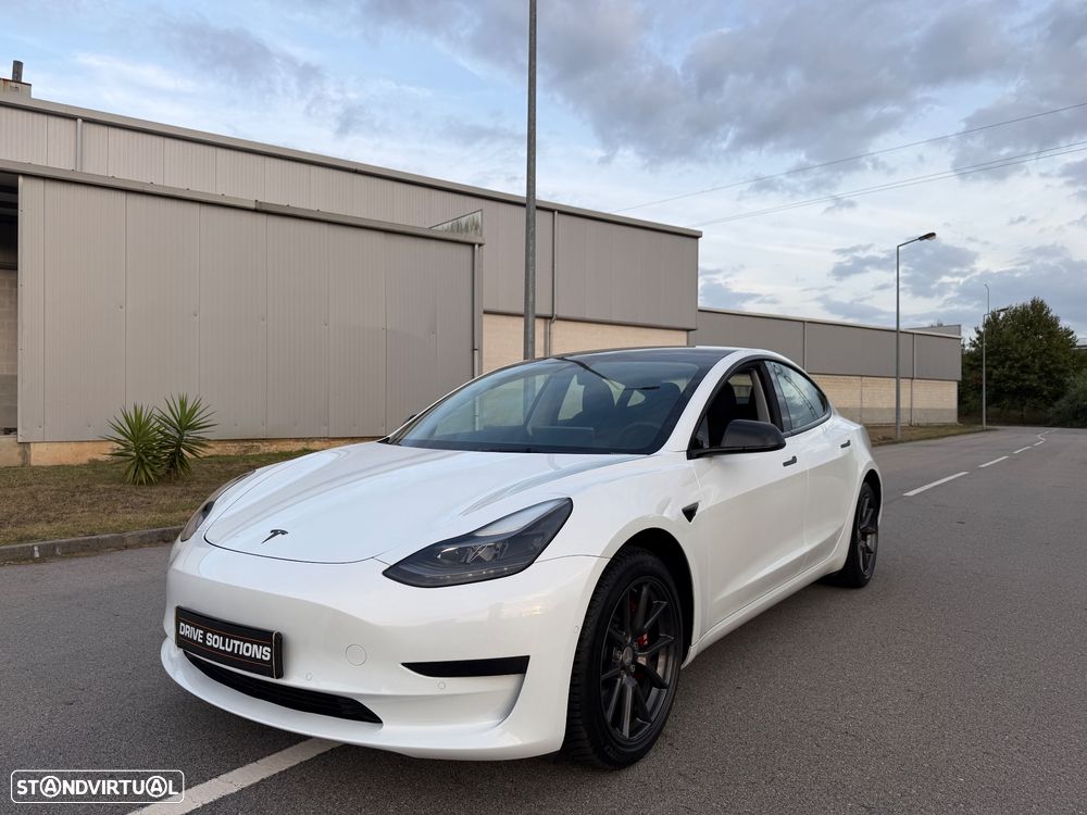 Tesla Model 3 Standard Range Plus RWD - 24
