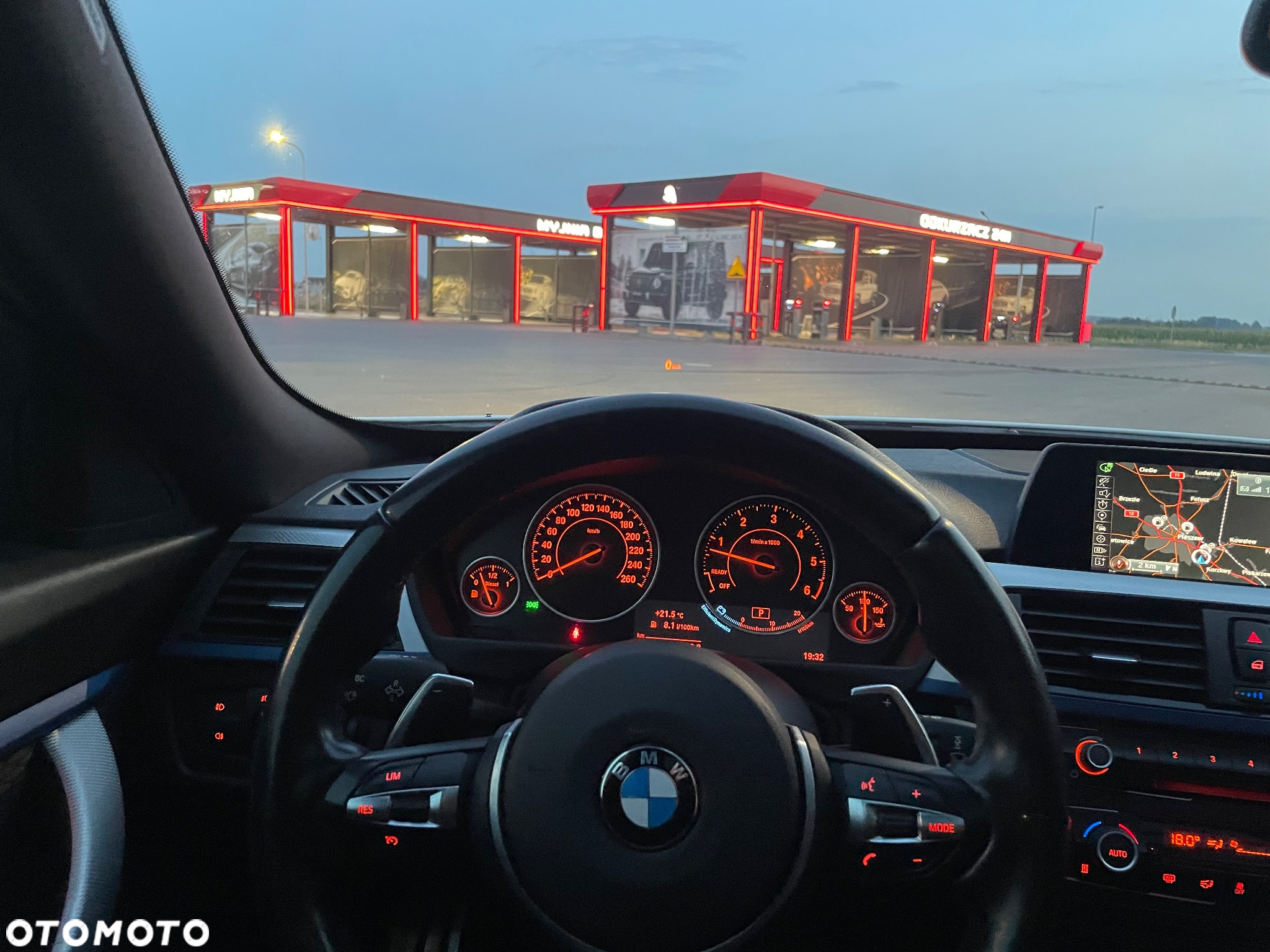 BMW Seria 3 330d - 12