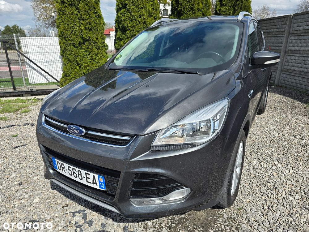 Ford Kuga 2.0 TDCi 2x4 Titanium - 11