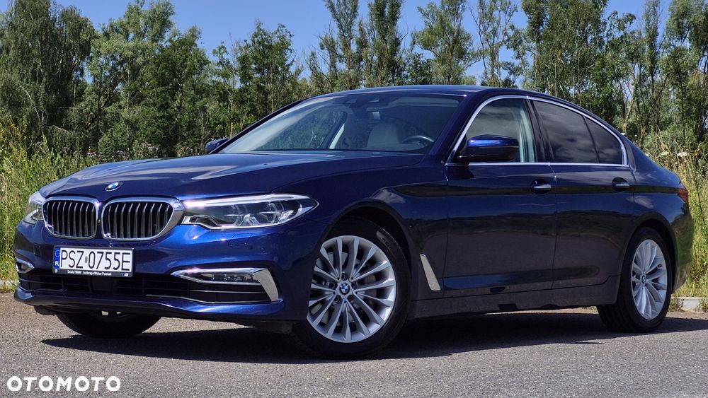 BMW Seria 5 530i xDrive Luxury Line - 13