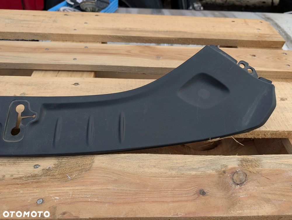 OSŁONA PANEL PASA PRZEDNIEGO TESLA S 106047400D 106047500D - 2