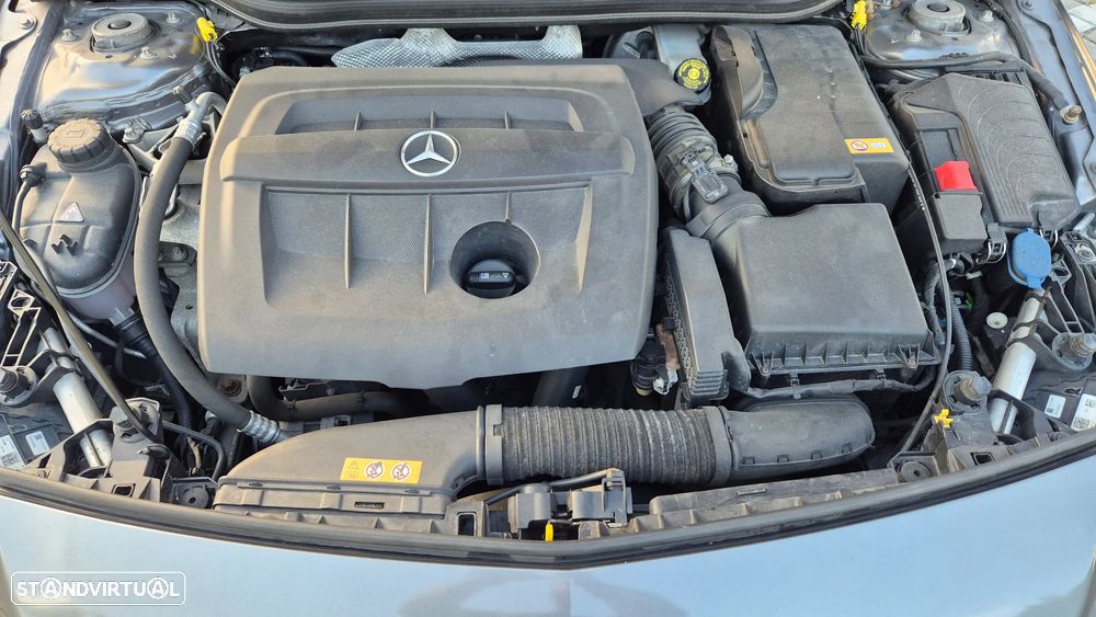 Mercedes-Benz A 180 CDI AMG Line - 18