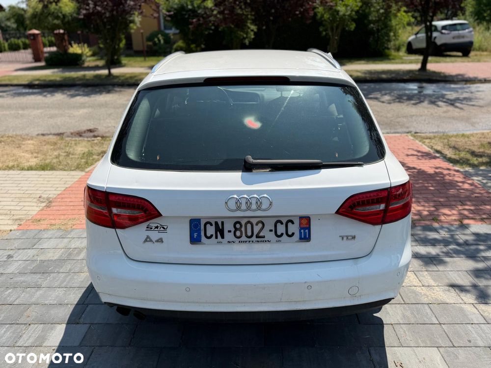 Audi A4 Avant 2.0 TDI DPF - 6