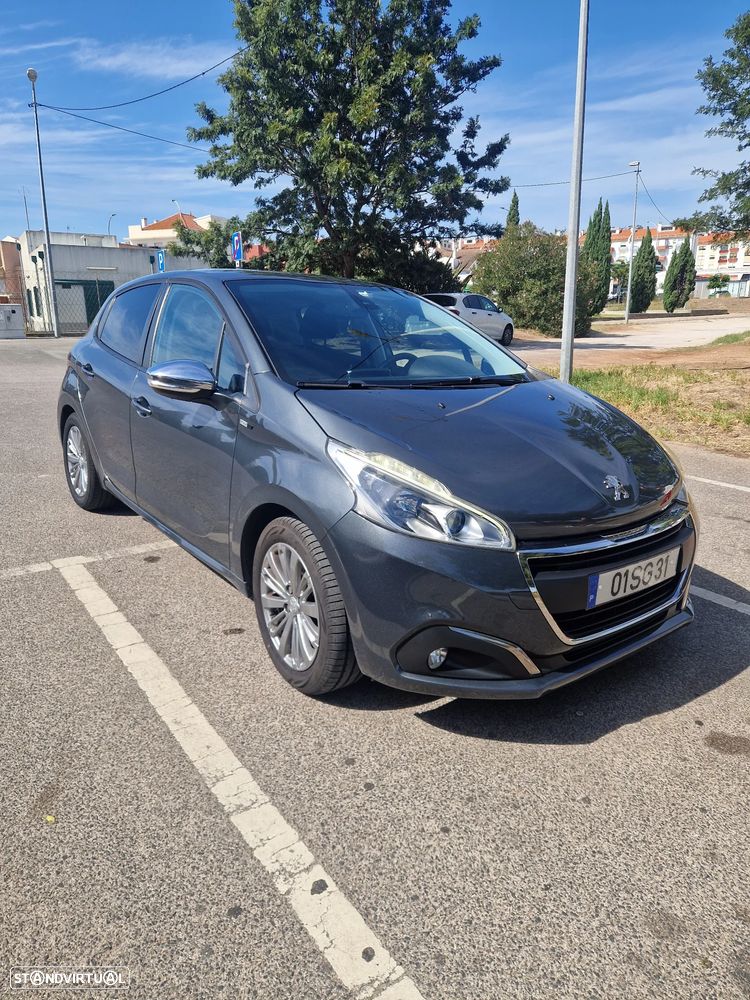 Peugeot 208 1.2 PureTech Style - 3