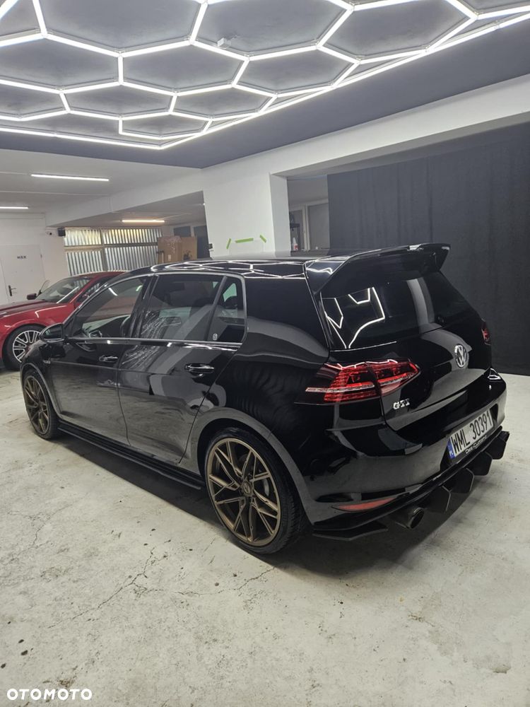 Volkswagen Golf 2.0 TSI BMT GTI Performance DSG - 5