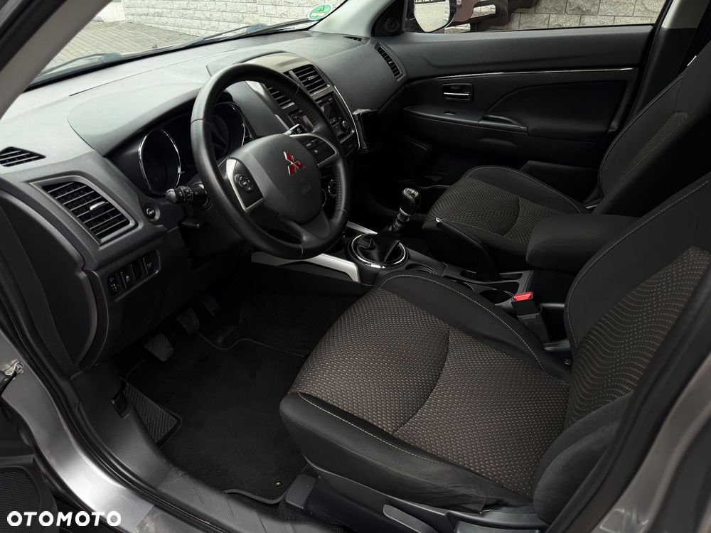 Mitsubishi ASX 1.8 DI-D 2WD Intense - 20