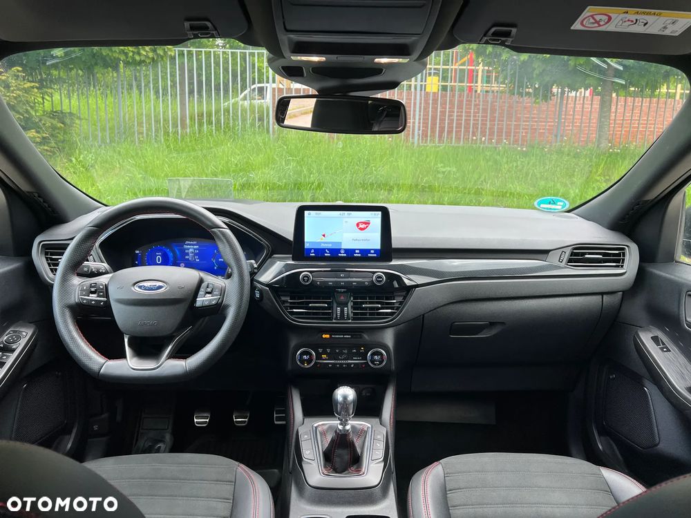 Ford Kuga 2.0 EcoBlue Hybrid ST-LINE X - 17