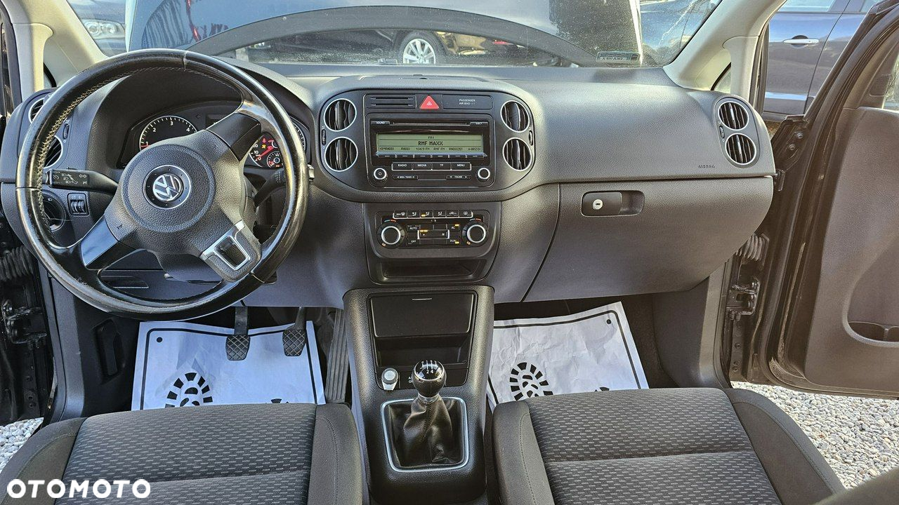 Volkswagen Golf Plus - 24