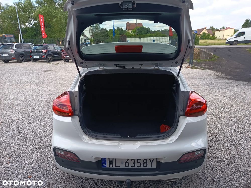 Kia Ceed 1.6 CRDi L - 33