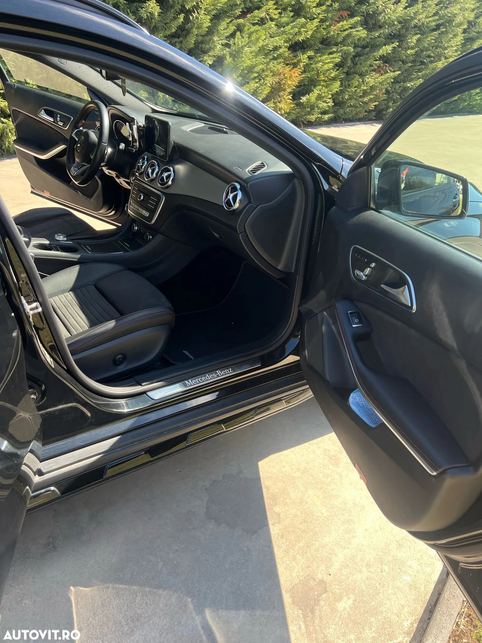 Mercedes-Benz GLA - 6