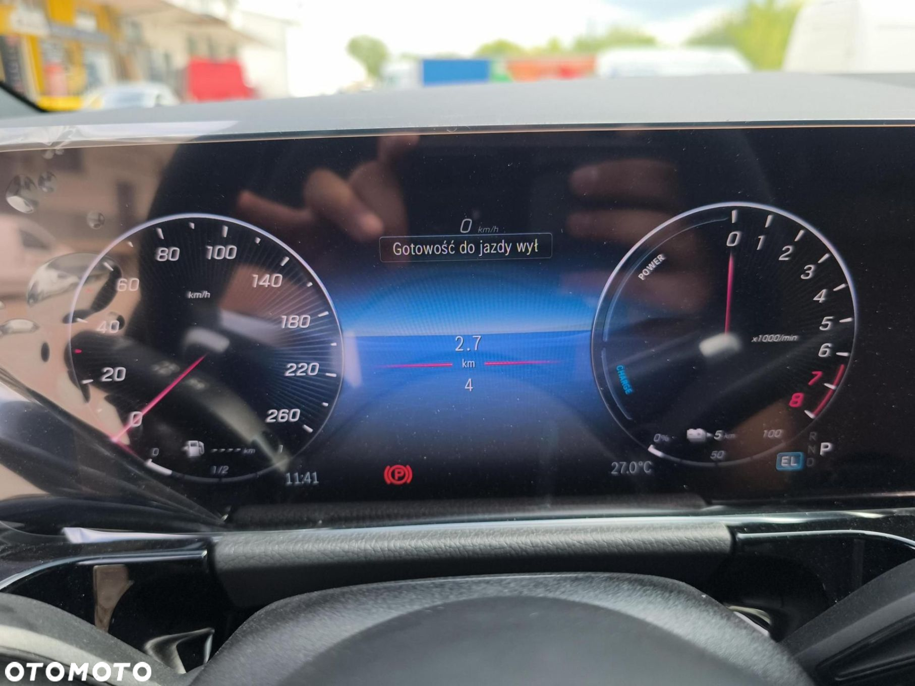 Mercedes-Benz GLA - 17