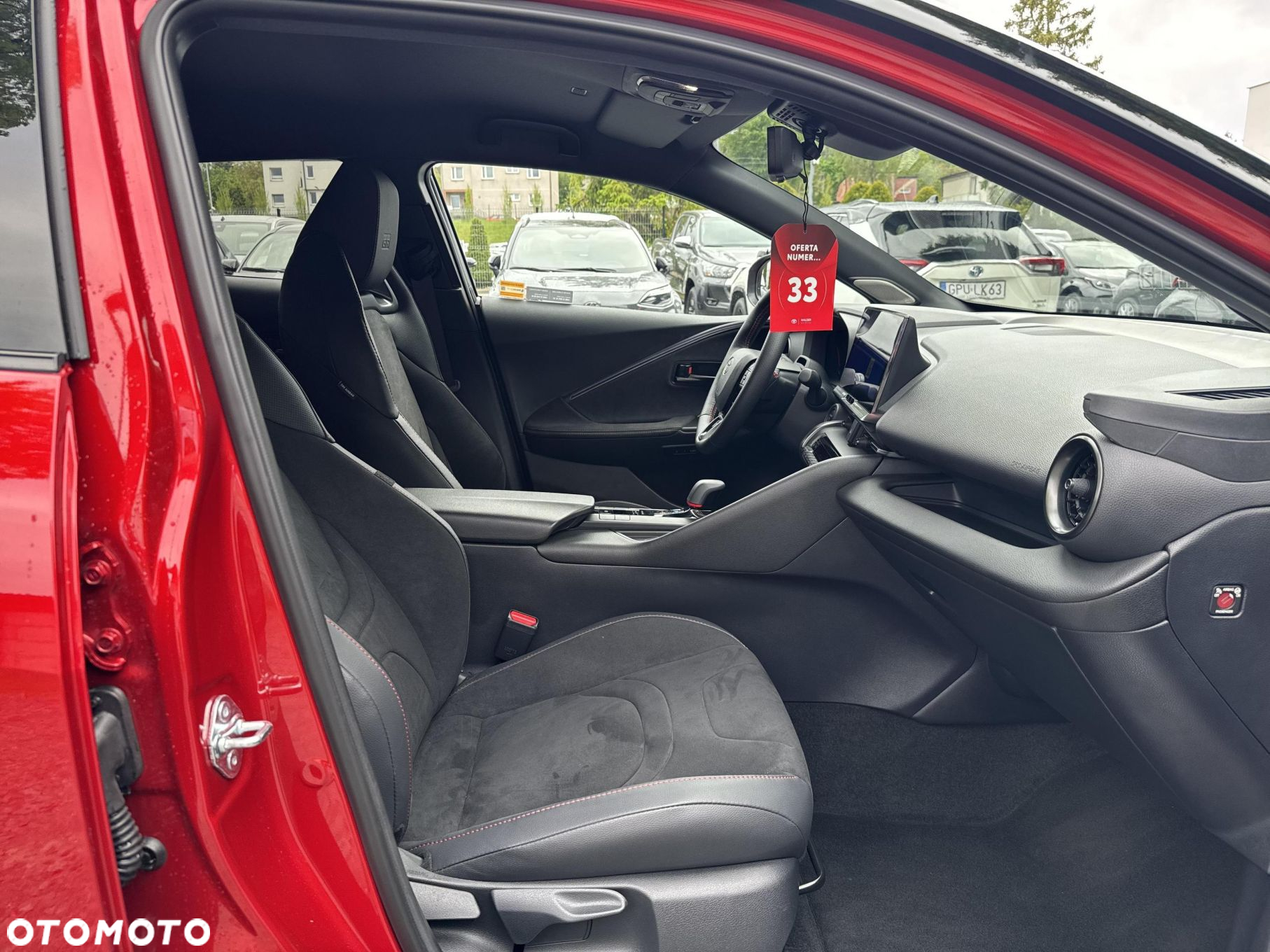 Toyota C-HR - 12