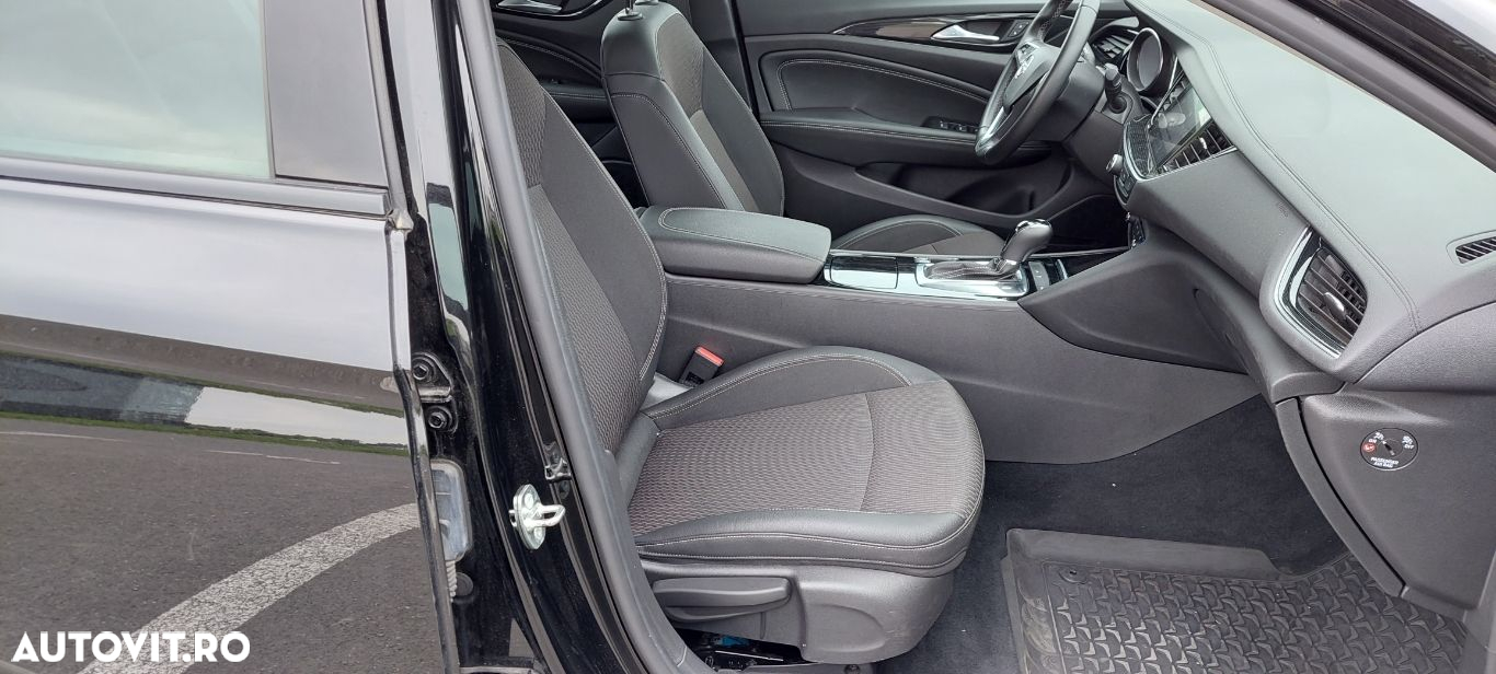 Opel Insignia - 22