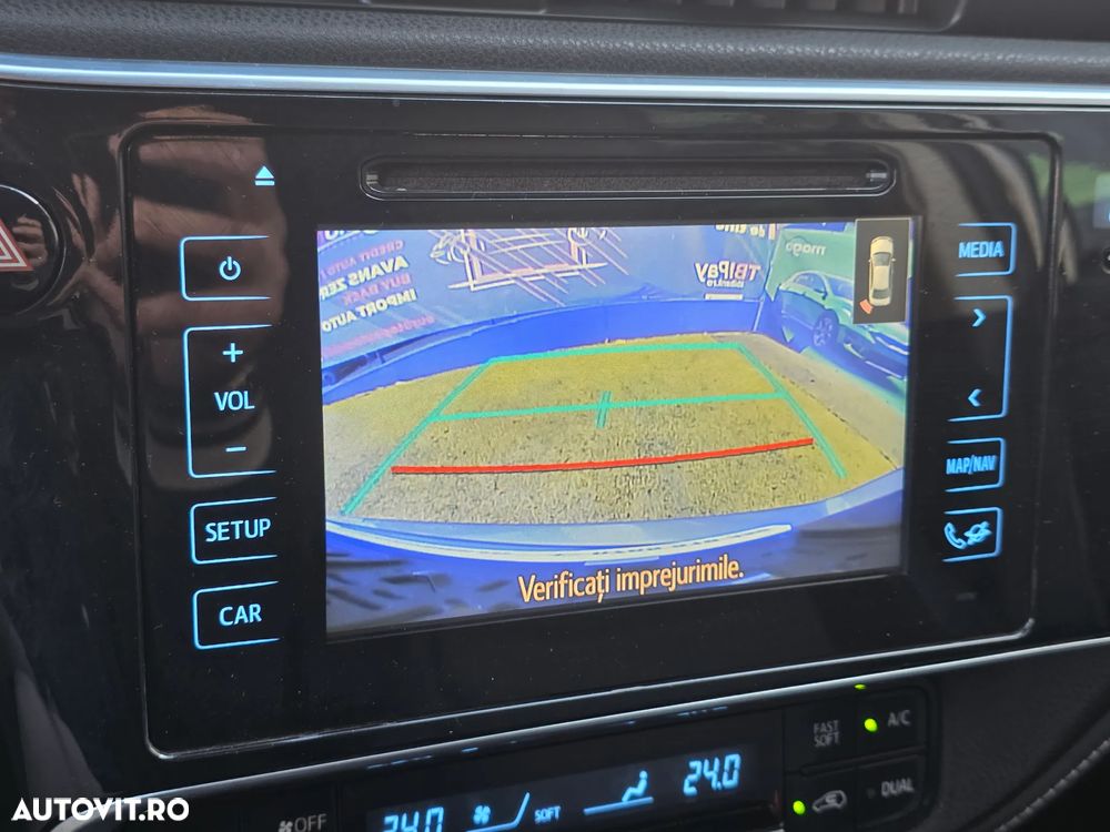 Toyota Auris 1.8 L VVT-i TS Hybrid Sol+ - 27