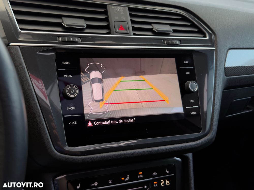 Volkswagen Tiguan 2.0 TDI SCR 4MOTION DSG Elegance - 9