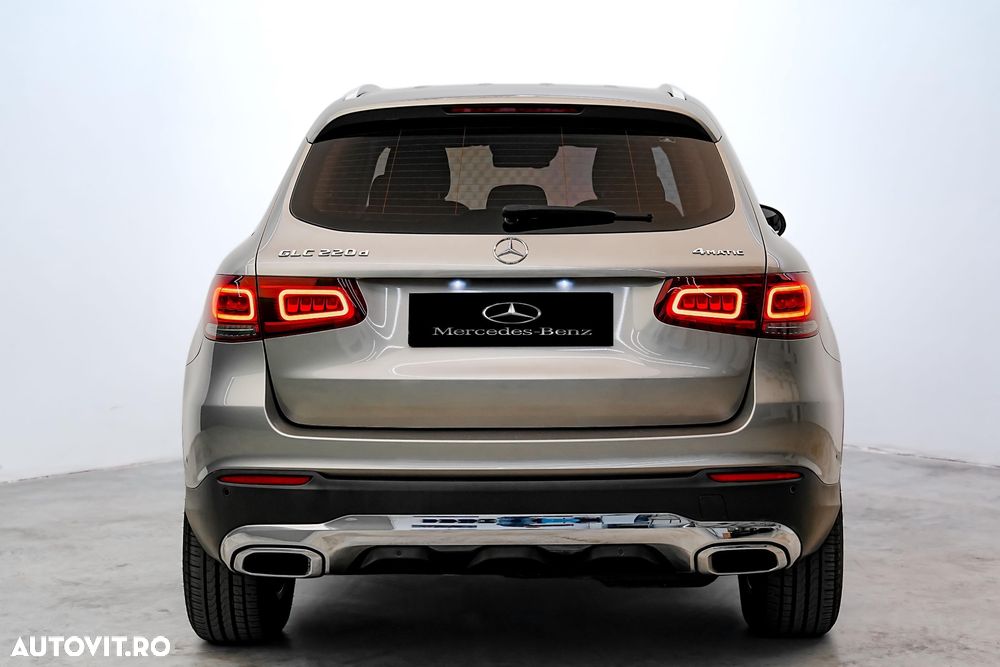 Mercedes-Benz GLC - 6