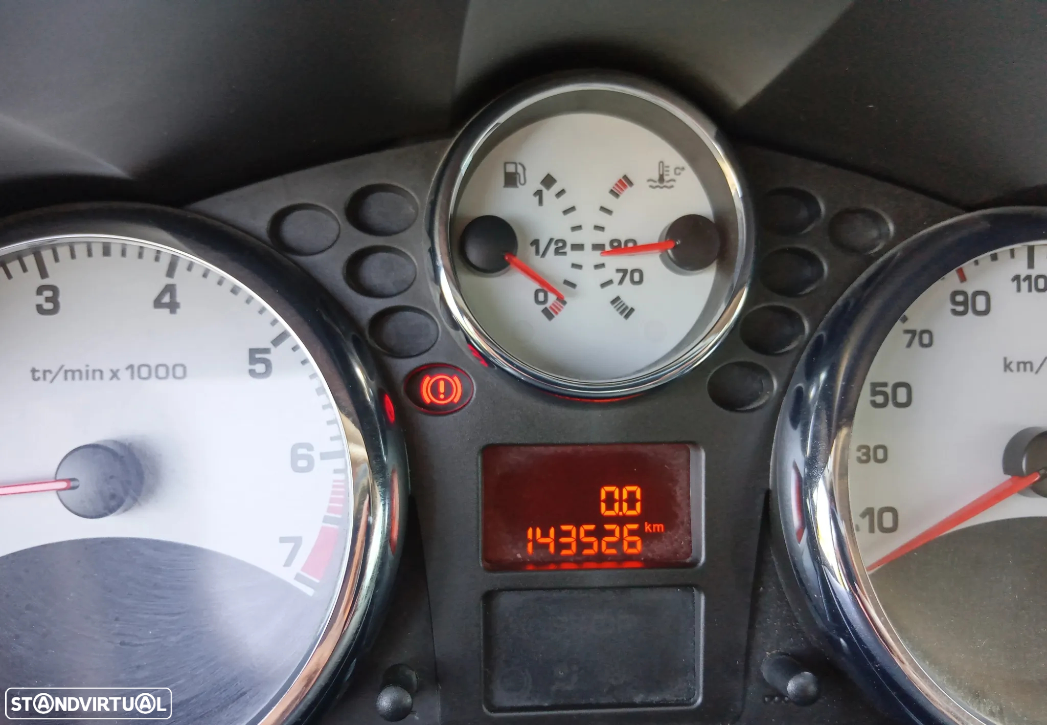 Peugeot 207 1.4 16V Trendy - 5