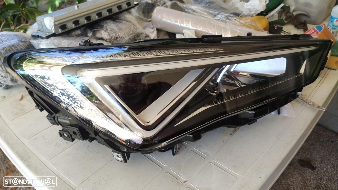 farol direito full Led SEAT Terraco - 1
