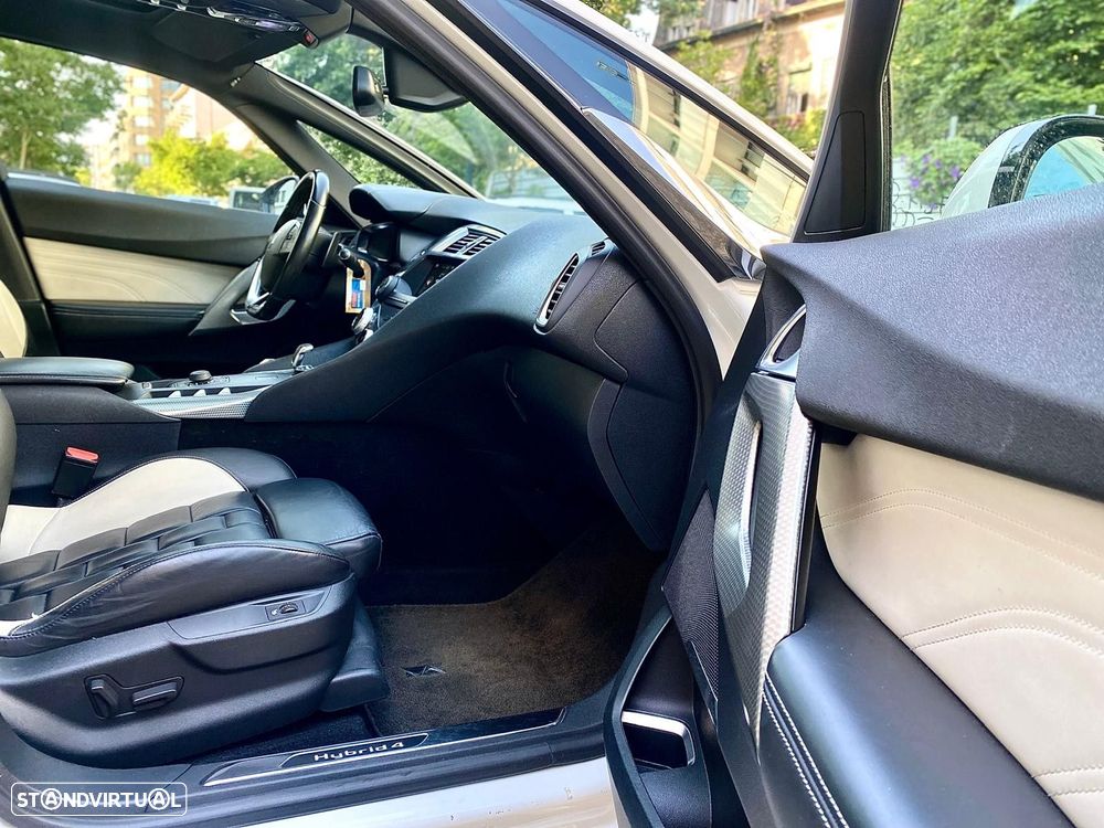 Citroën DS5 2.0 HDi Hybrid4 So Chic CMP6 - 32