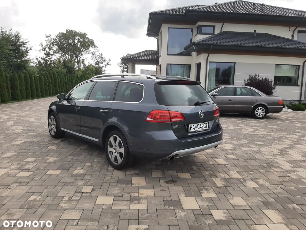 Volkswagen Passat Alltrack 2.0 TDI 4Mot DSG - 12