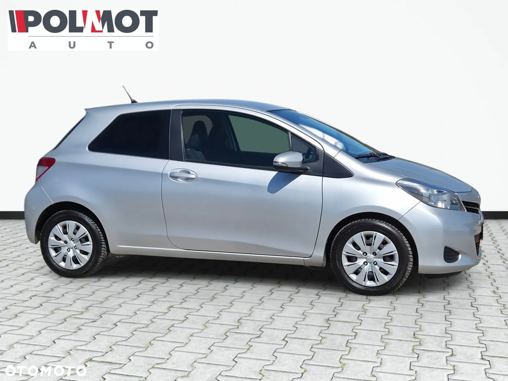 Toyota Yaris 1.0 Luna - 9