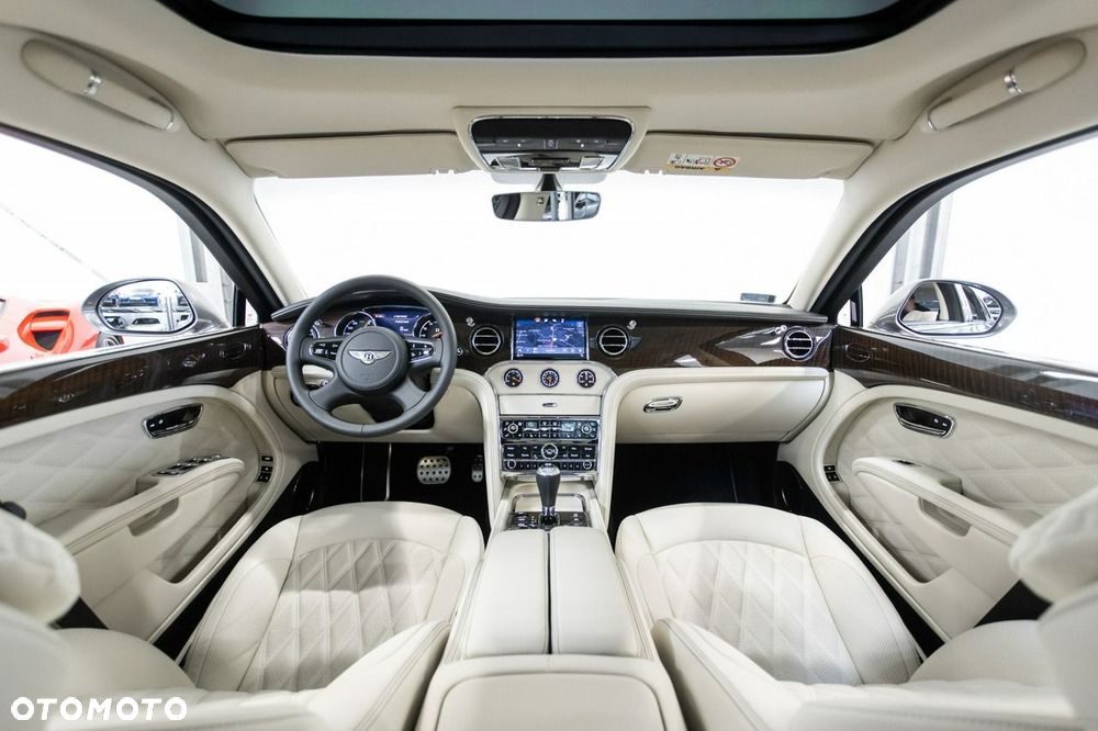Bentley Mulsanne Speed - 26