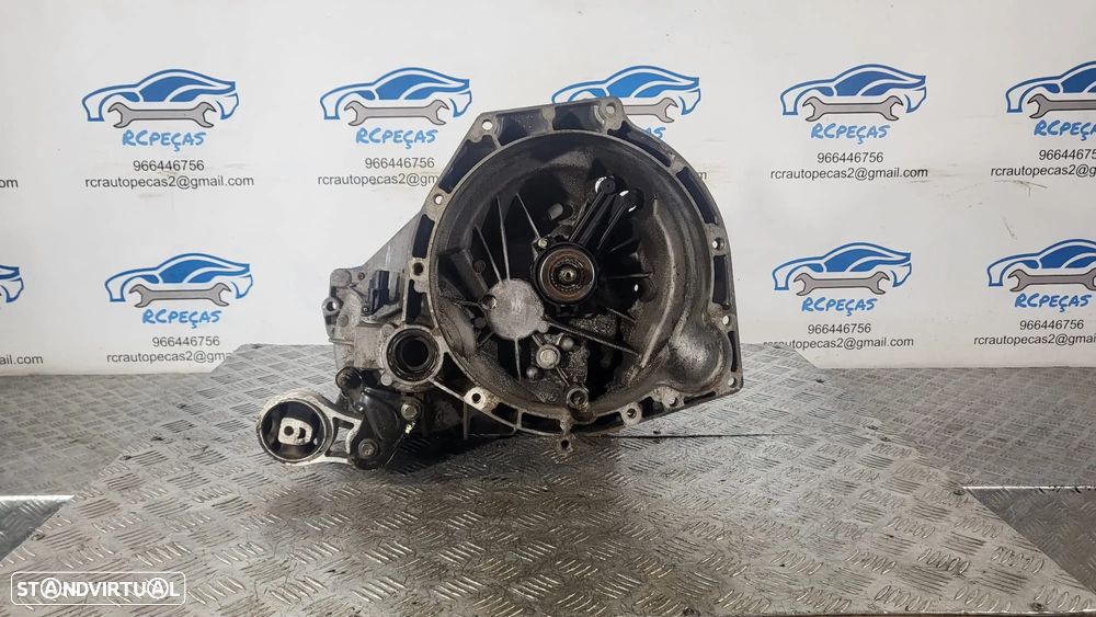 Caixa 5 Velocidades 2S6R-7002-MA Ford Fiesta MK5 1.3i A9JA - 2