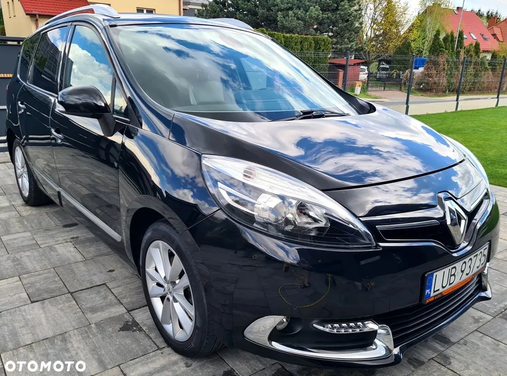 Renault Grand Scenic - 1