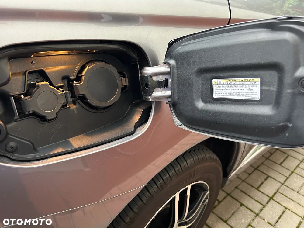 Mitsubishi Outlander 2.4 4WD Plug-In Hybrid - 14