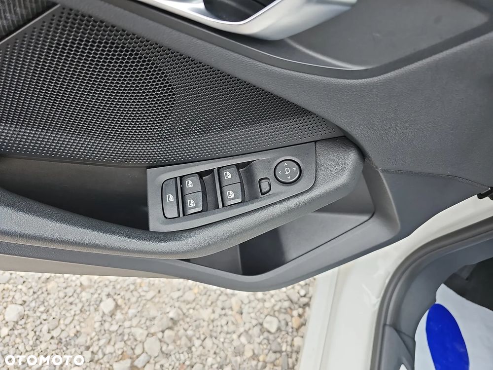 BMW Seria 1 116i Advantage - 12