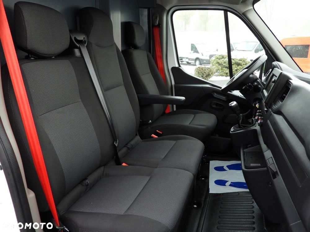 Renault MASTER FURGON CHŁODNIA  -10*C ZASILANIE 230V TEMPOMAT NAWIGACJA LEDY KLIMATYZACJA  150KM - 37