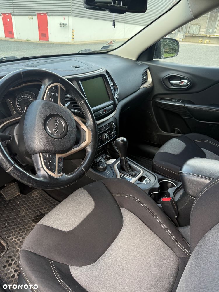 Jeep Cherokee 2.0 MJD Active Drive I Longitude - 6