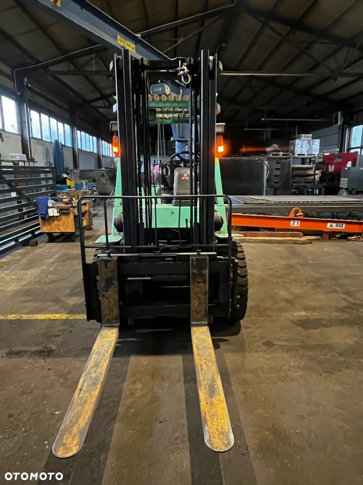 Mitsubishi FG45K2 - 10